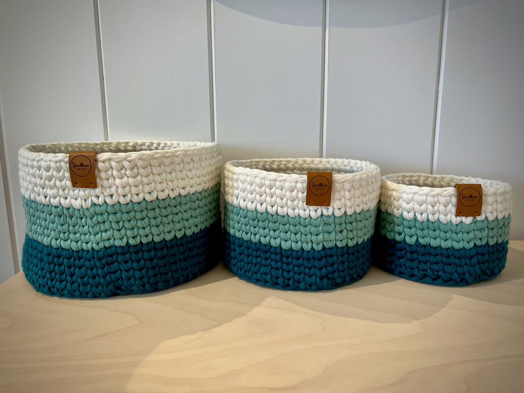 PEACOCK STRIPE | Crochet Baskets