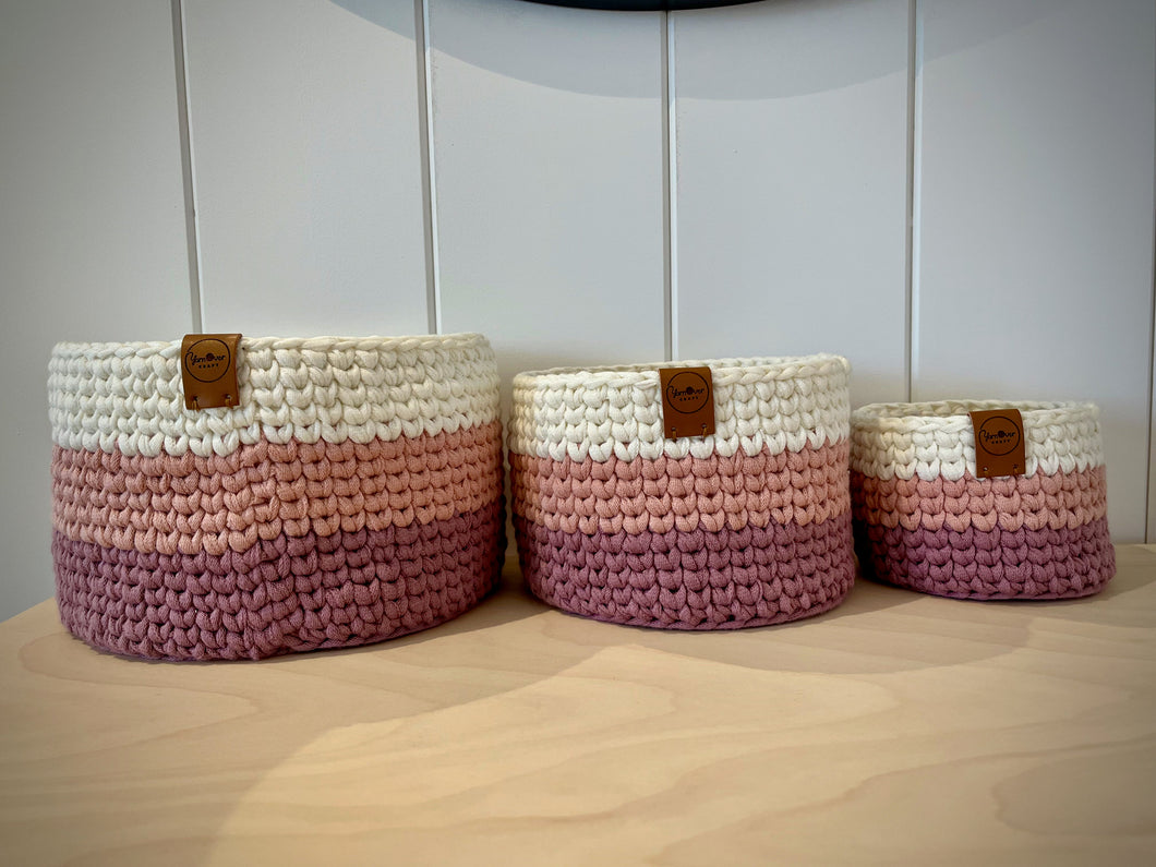 ROSE STRIPE | Crochet Baskets