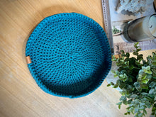 Load image into Gallery viewer, PEACOCK | Large Crochet Tray
