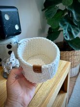 Load image into Gallery viewer, CREAM | Crochet Planter
