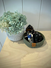 Load image into Gallery viewer, ARMY GREEN | Small Crochet Tray
